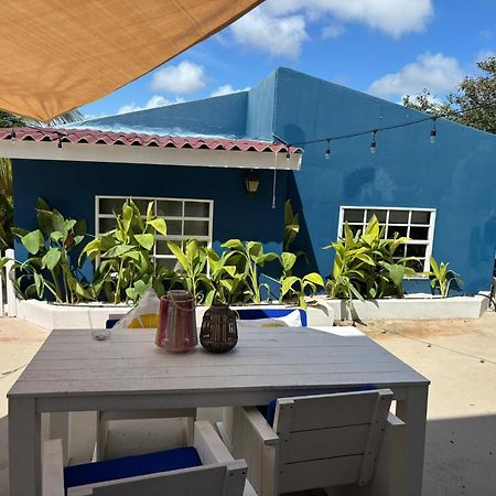 Mini Resort Kaya Verdi Willemstad Exterior photo