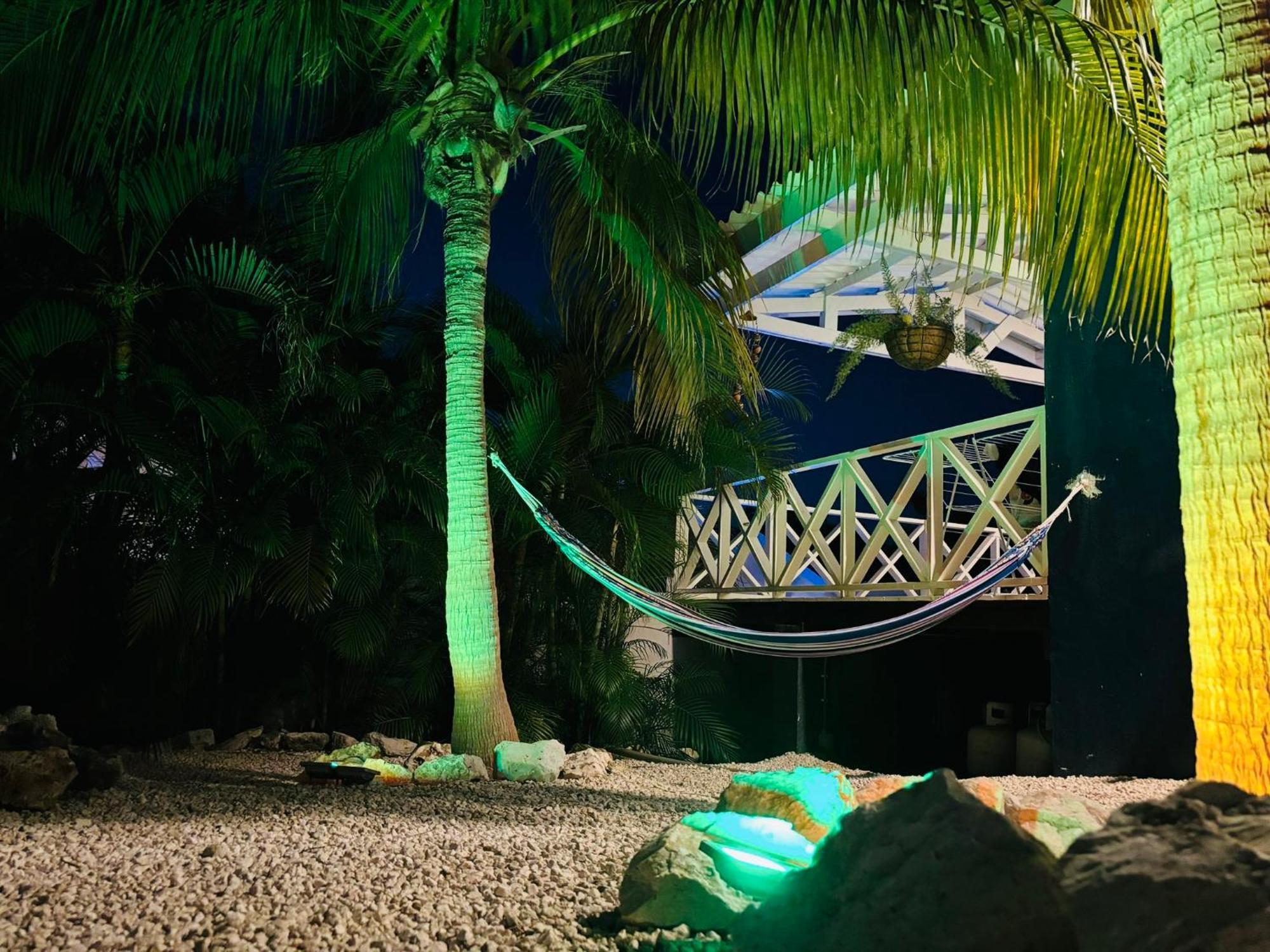 Mini Resort Kaya Verdi Willemstad Exterior photo