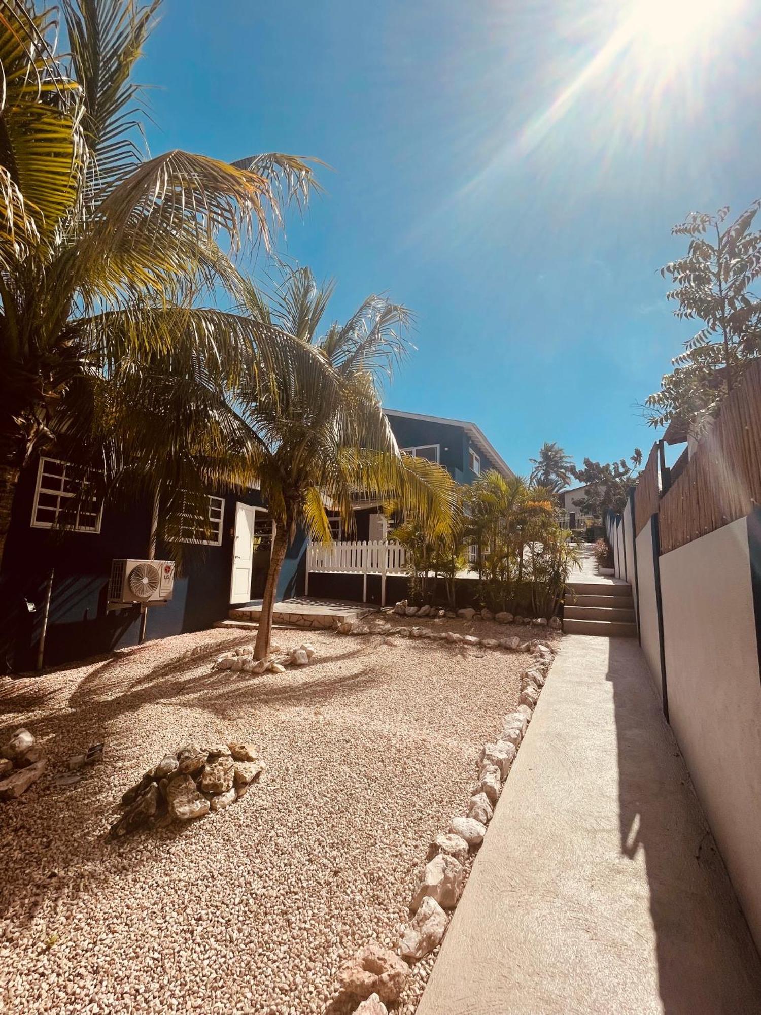 Mini Resort Kaya Verdi Willemstad Exterior photo